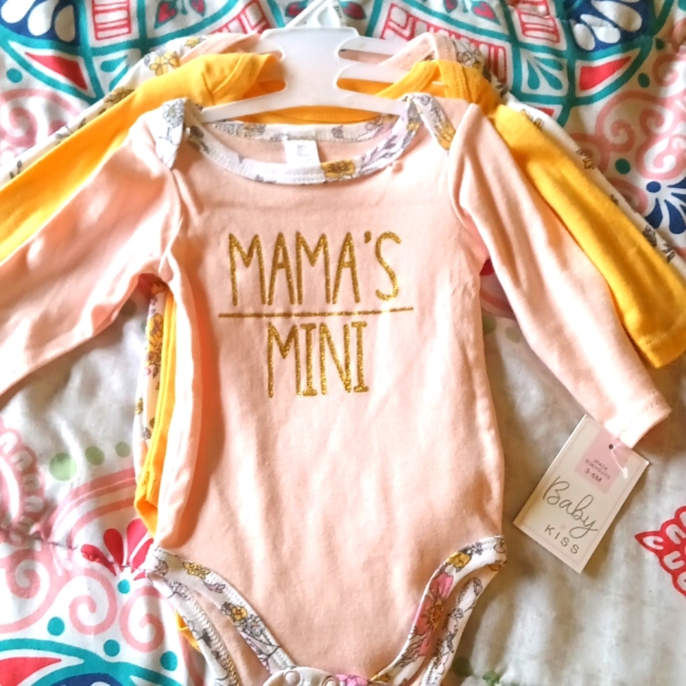 3 Pack 3/6 months Girls Long Sleeve Onesies NWT